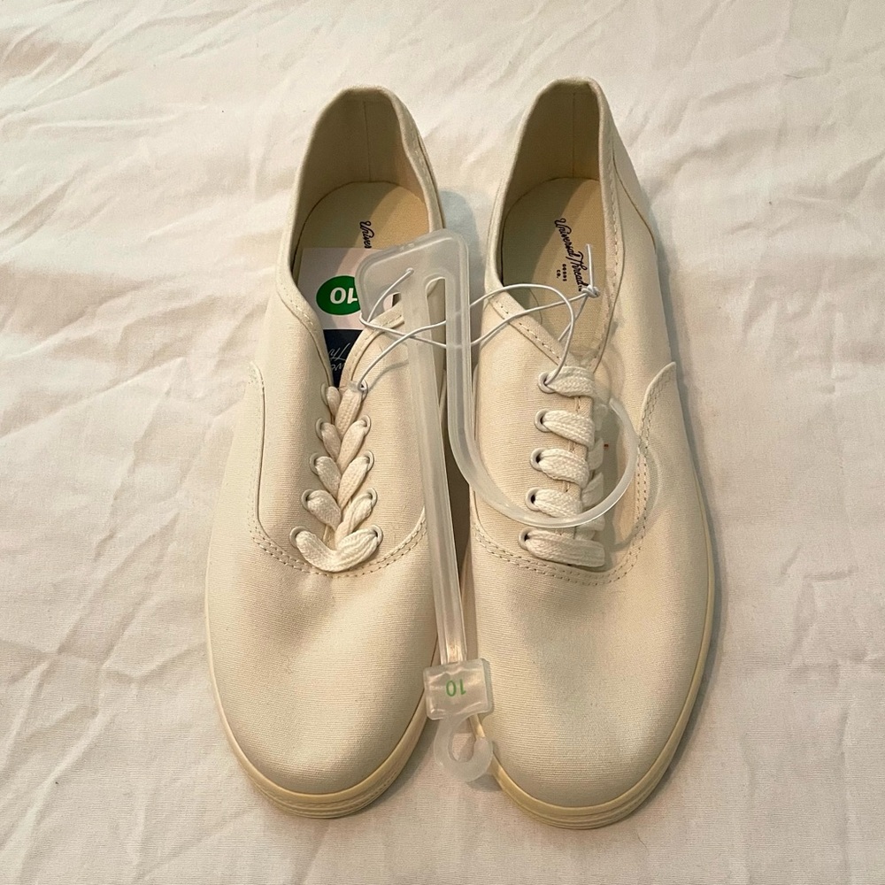 Universal Thread Sneakers